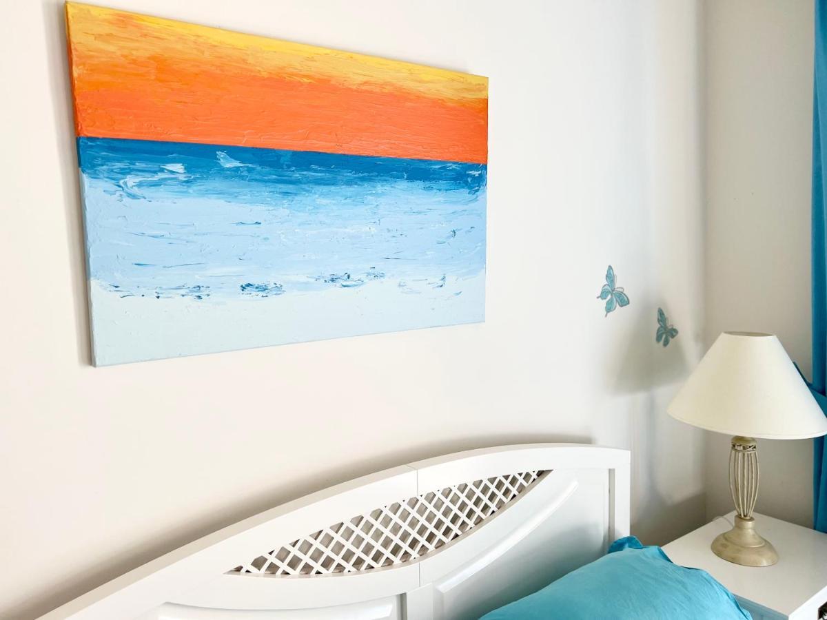 Apartament Odyssey Front